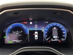 Toyota Camry Hybrid 2.5L XLE Premium - фото 14