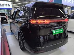 Denza D9 DM-i 980 AWD Luxury - photo 4