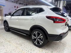 Nissan Qashqai 2.0L CVT XV Premium Luxury - фото 4