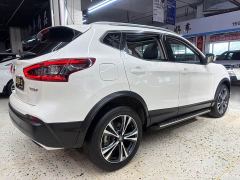 Nissan Qashqai 2.0L CVT XV Premium Luxury - фото 5