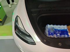Tesla Model Y Standard Range RWD - ფოტო 18