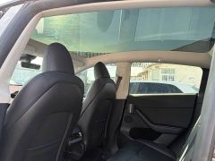 Tesla Model Y Rear-Wheel Drive - ფოტო 7