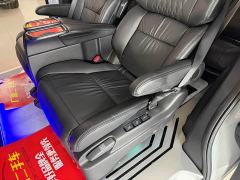 Honda Odyssey 2.0L e:HEV Luxury - ფოტო 17
