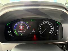 Honda Odyssey 2.0L e:HEV Luxury - ფოტო 19