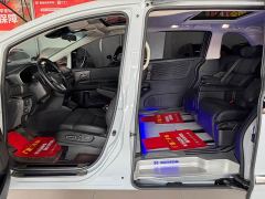Honda Odyssey 2.0L e:HEV Luxury - ფოტო 8