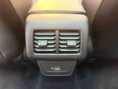 Volkswagen Jetta VS7 280TSI Automatic Highline Pleasure Edition - фото 10