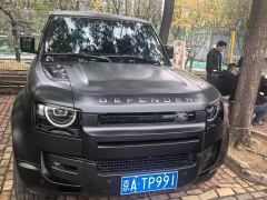 Land Rover Defender 110 3.0T Dark Edition - photo 2