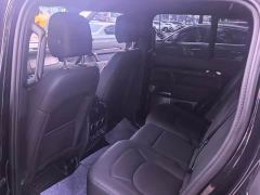 Land Rover Defender 110 3.0T Dark Edition - photo 3