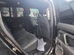 Land Rover Defender 110 3.0T Dark Edition - photo 6