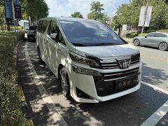 Toyota Vellfire Crown Hybrid 2.5L HV Luxury Edition - фото 2