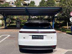 Li Auto i6 Four-Wheel Drive Standard Edition - ფოტო 2