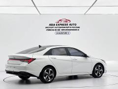 Hyundai Elantra 1.5L CVT Luxury - фото 6