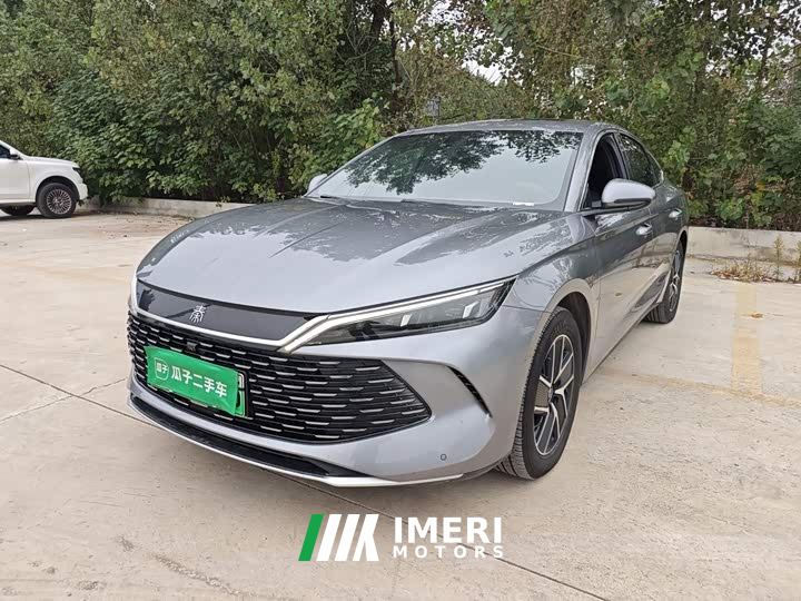 BYD Qin L DM-i 120KM Leading Edition - автомобиль из Китая