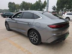 BYD Qin L DM-i 120KM Leading Edition - фото 4