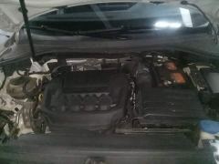 Volkswagen Tiguan L 330TSI Automatic FWD R-Line Comfort Edition - photo 10