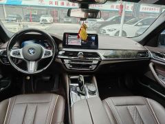 BMW 5 Series 525Li M Sport Package - фото 5
