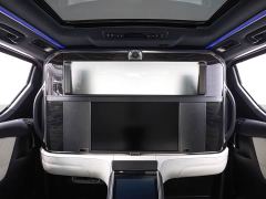 Lexus LM 300h Four-Seat Royal Edition - photo 18