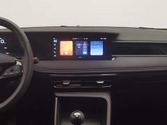 SAIC MG i5 1.5L Manual Comfort Edition - фото 12