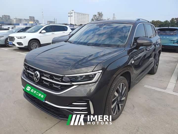 Volkswagen Taos 380TSI AWD R-Line High Performance Edition