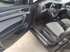 Volkswagen Taos 380TSI AWD R-Line High Performance Edition - фото 15