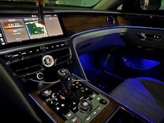 Bentley Flying Spur 4.0T V8 Elegance Edition - фото 6