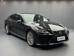 Lexus LS 500h Executive Edition - ფოტო 3