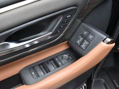 Toyota Vellfire Crown Hybrid 2.5L Executive Premier Edition - photo 18