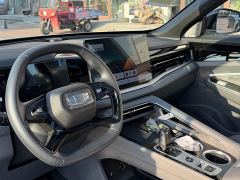 Geely Boyue L 4th Gen 1.5TD Pro DCT Departure - фото 6