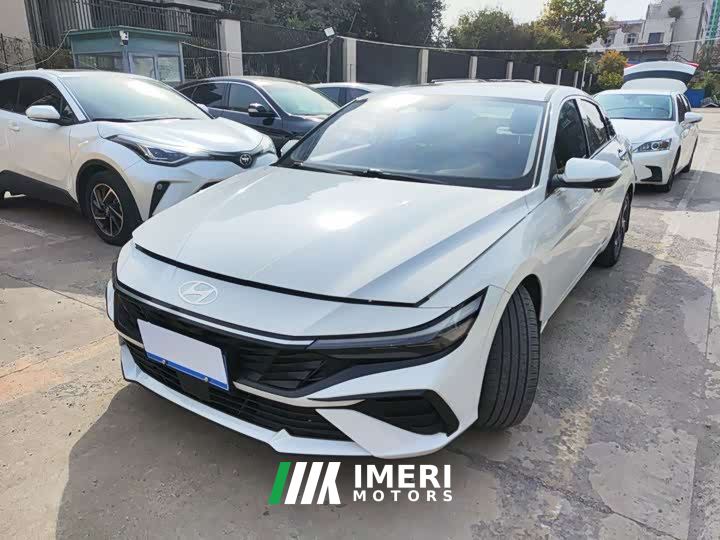 Hyundai Elantra 1.5L CVT Luxury - ავტომობილი ჩინეთიდან