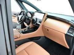Toyota Alphard Hybrid 2.5L Premium Edition - фото 12