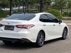 Toyota Camry 2.5G Luxury - ფოტო 4