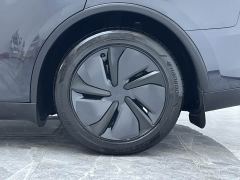 Tesla Model Y Long Range All-Wheel Drive Launch Edition - ფოტო 13