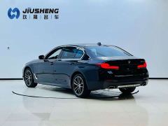BMW 5 Series Facelift 525Li M Sport Package - ფოტო 14