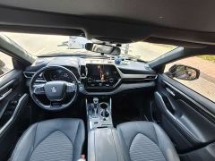 Toyota Crown Venza 2.5L HEV AWD Luxury - photo 5