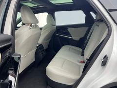 Toyota bZ4X Two-Wheel Drive Long Range PRO - ფოტო 7