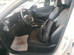 Hyundai Elantra 1.5L CVT Luxury - photo 14