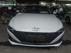 Hyundai Elantra 1.5L CVT Luxury - photo 2