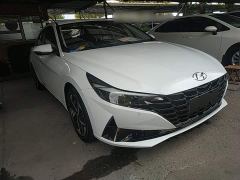 Hyundai Elantra 1.5L CVT Luxury - photo 3