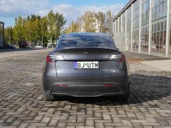 Tesla Model Y Long Range All-Wheel Drive - фото 6