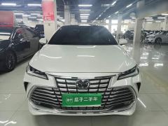 Toyota Avalon Hybrid 2.0L Luxury - фото 2