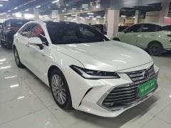 Toyota Avalon Hybrid 2.0L Luxury - фото 3