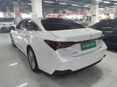 Toyota Avalon Hybrid 2.0L Luxury - фото 4