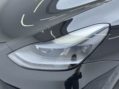 Tesla Model Y Rear-Wheel Drive - ფოტო 12