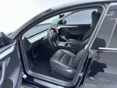 Tesla Model Y Rear-Wheel Drive - ფოტო 14