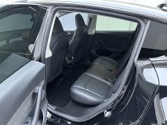 Tesla Model Y Rear-Wheel Drive - ფოტო 17