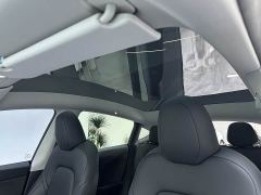 Tesla Model Y Rear-Wheel Drive - ფოტო 18