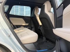 Volvo XC70 Plug-in Hybrid Two-Wheel Drive Long Range Core - ფოტო 11