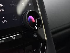 Toyota Vellfire Crown Hybrid 2.5L Executive Premier Edition - фото 13