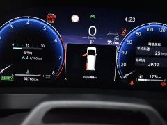 Toyota Vellfire Crown Hybrid 2.5L Executive Premier Edition - фото 14