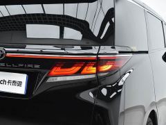Toyota Vellfire Crown Hybrid 2.5L Executive Premier Edition - фото 20